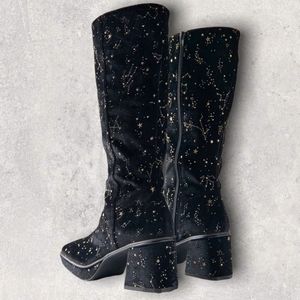 Urban Outfitters Bella Celestial Starry Velvet Knee High Block Heel Boot, size 8